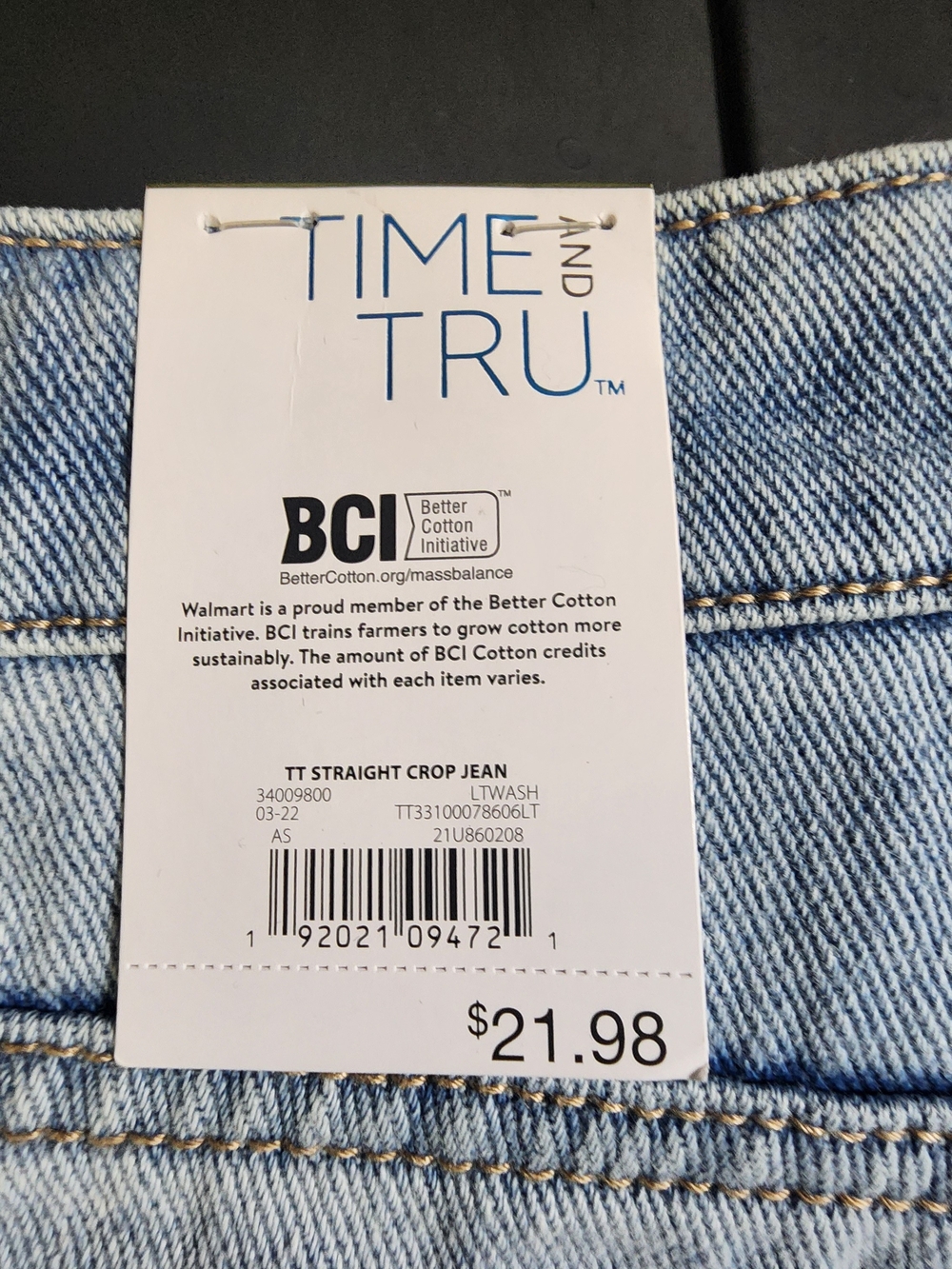 TIME AND TRU Womens Light Blue Distressed Relaxed Fit Jeans - Picture 6 of 7